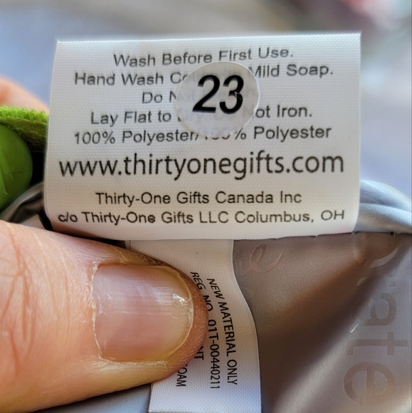 Thirty-one Cool Zipper Snacker - Picture 4 of 8